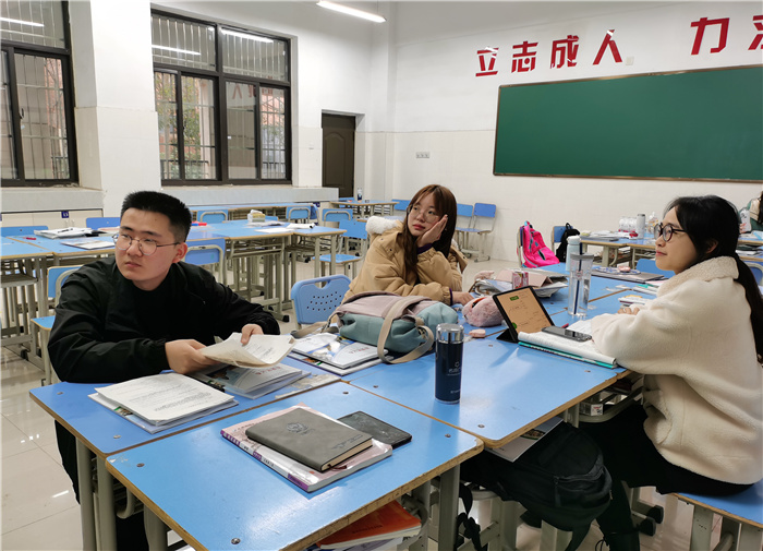 教务处：不断学习，充实自我(图1)