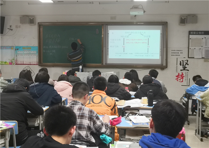 教务处：深入实践 学中有悟(图1)