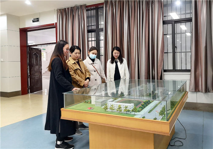 团委：参观合肥七中校史馆，薪火相传合肥团史(图3)