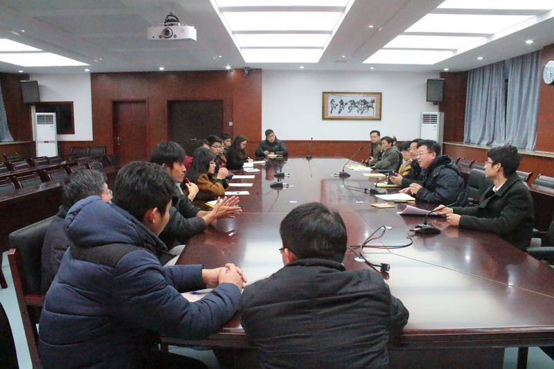高新校区支部学习研讨剪影