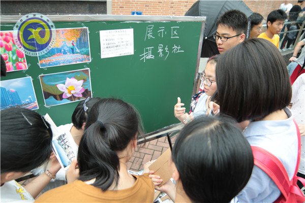 社团文化展学生智慧 实践创新树综合人才(图3)