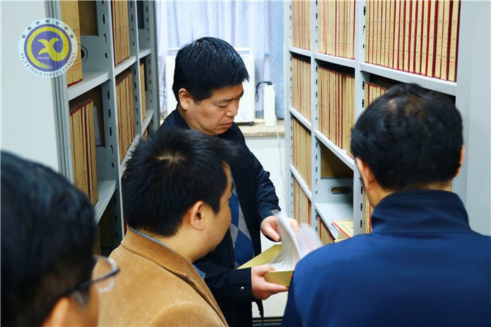 市档案局、教育局检查指导学校档案工作(图2)