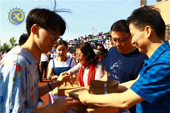 乘新时代和煦春风,放飞美丽人生梦想(图10)