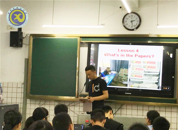 同课异构呈现精彩课堂,教研教评促进专业成长(图1)