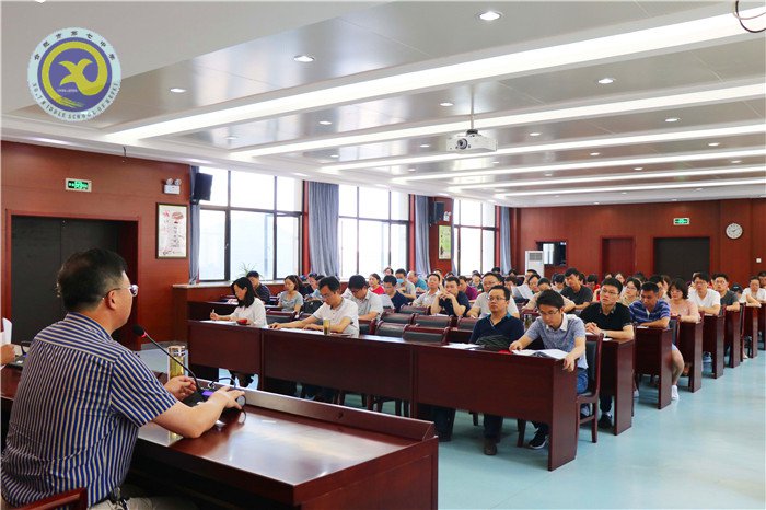 发扬民主凝聚心声 充分发挥教代会职能(图2)