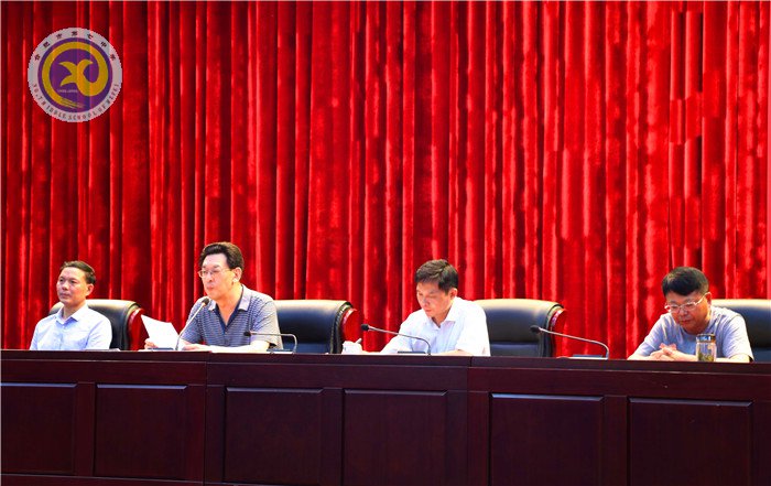 公正客观年度考核 评优评先师德典范(图2)