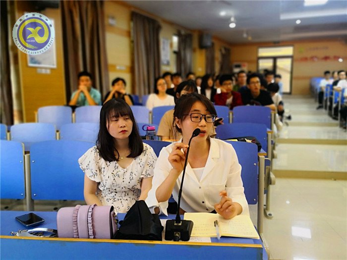 唇枪舌战辩真理,意气风发展风采(图6)