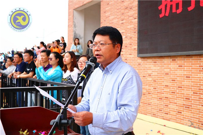 人生运动精彩 青春奋斗报国(图9)