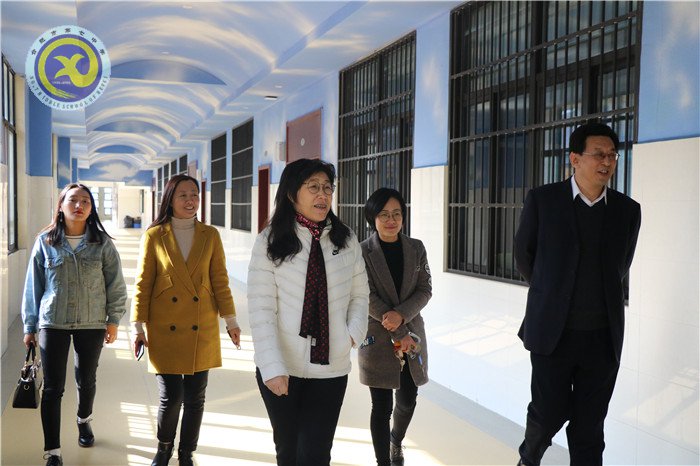 教育部中学校长培训中心副主任刘莉莉教授莅临合肥七中指导工作(图3)