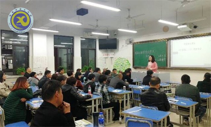 家校联手 共育良才(图2)