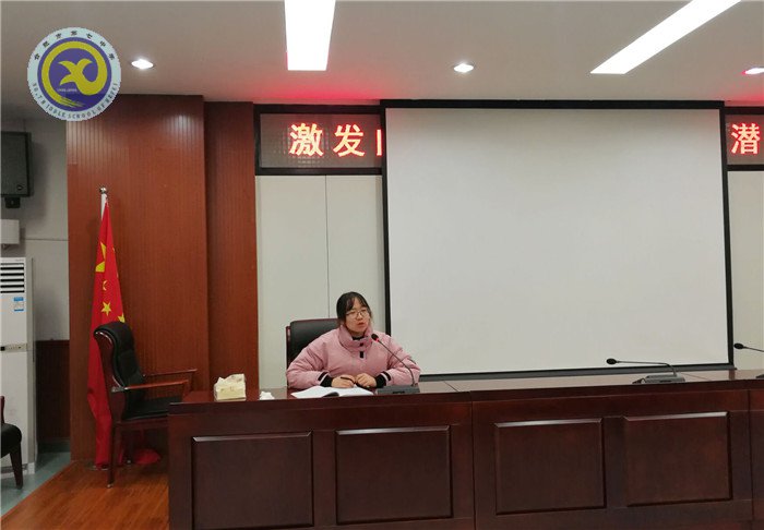凝心聚力献良策,砥砺前行备一模(图1)