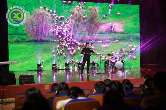 科技点梦想 文艺缀青春 芳华迎新年(图11)