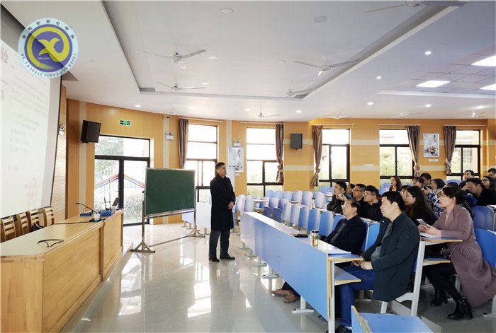 名师引领促提升 数字实验进七中(图2)