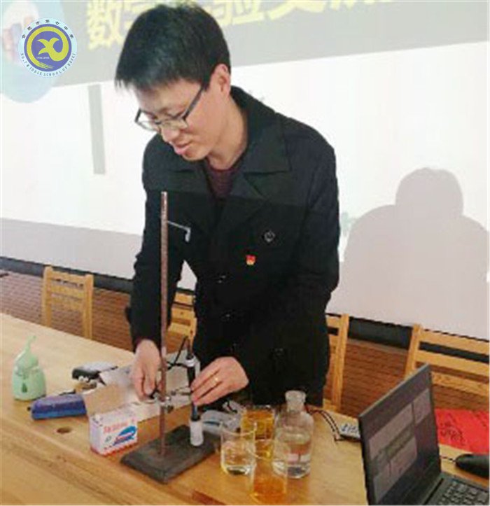 名师引领促提升 数字实验进七中(图6)