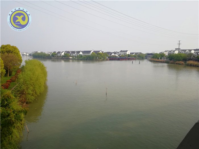 太湖湖风拂面 漫步古镇周庄(图1)