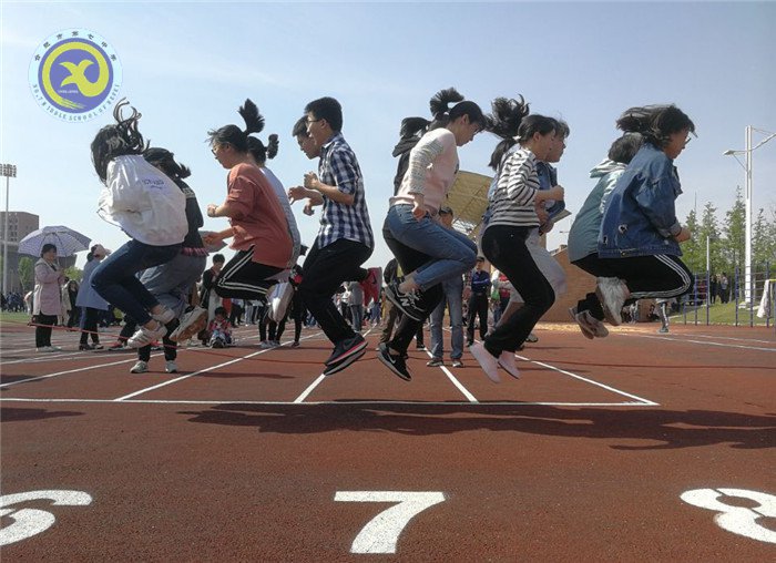阳光下释放压力 高考前积蓄能量(图7)