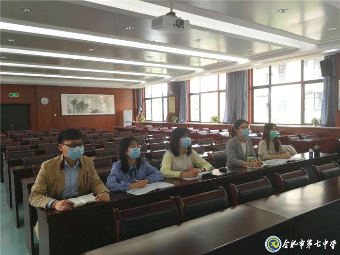 “二模”分析获灵感、考教结合架桥梁(图3)