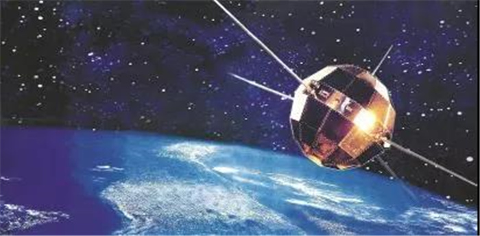 △中国第一颗人造地球卫星“东方红一号”.jpg