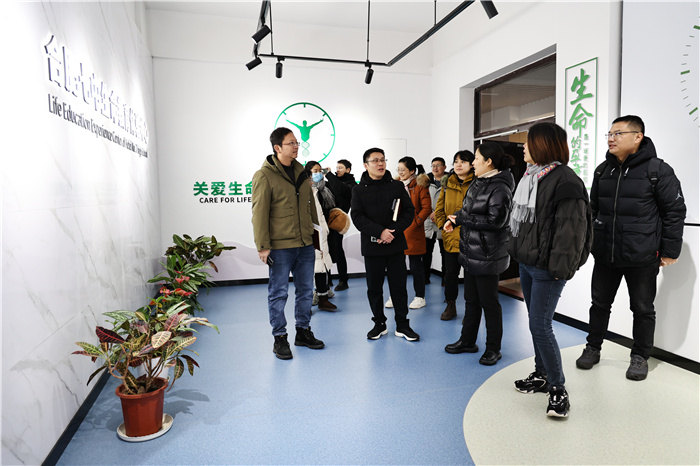 合肥一六八中学一行莅临合肥七中调研交流(图3)