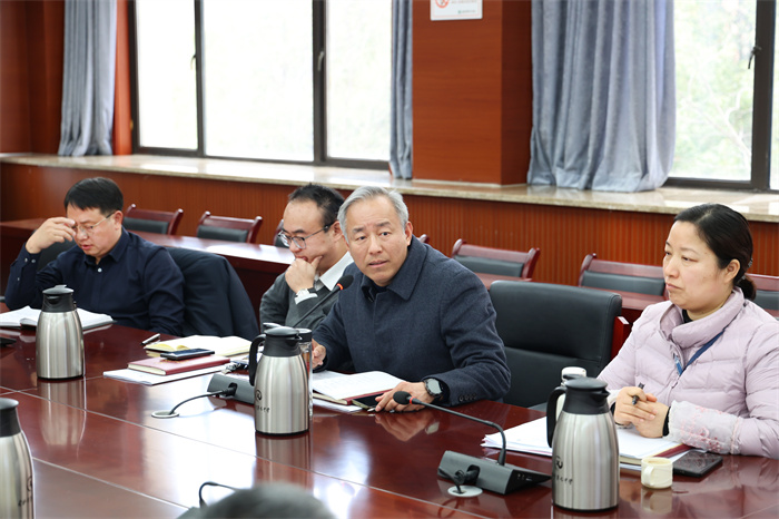 合肥七中党委开展2025年度第二次中心组理论学习会议(图3)