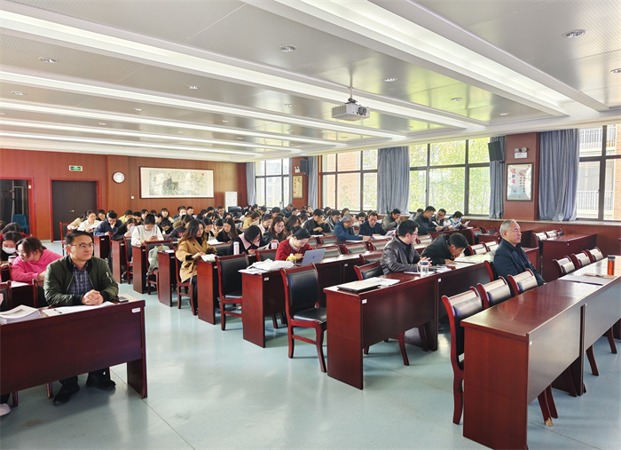 合肥七中高三年级召开阶段性学情分析会(图1)