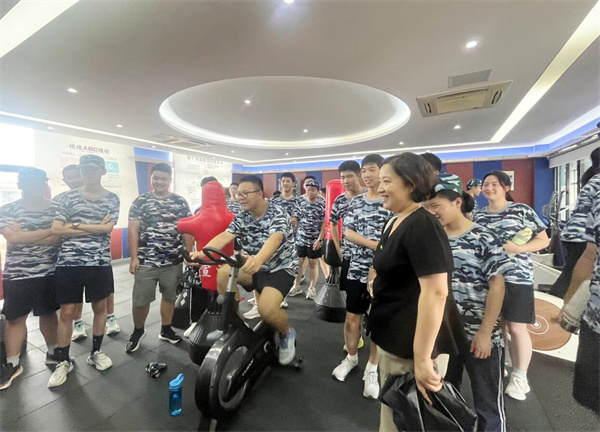 高一新生游园2.jpg 合肥七中扎实推进开学前后心理健康教育工作(图9)