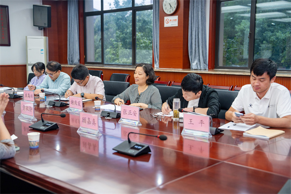 合肥七中第八届理论微宣讲比赛顺利举行(图2) 合肥七中第八届理论微宣讲比赛顺利举行(图2)