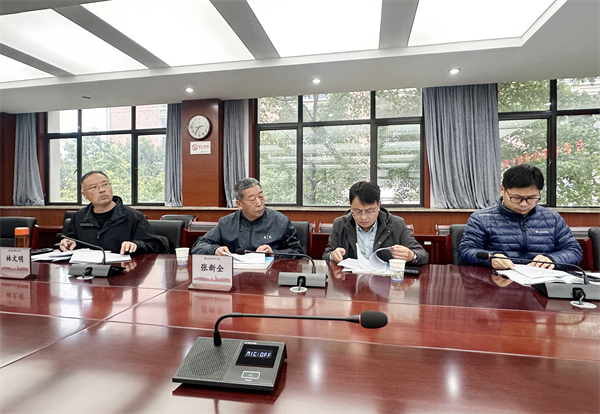 合肥七中市级规划课题中期评估纪实(一)(图2) 合肥七中市级规划课题中期评估纪实(一)(图2)