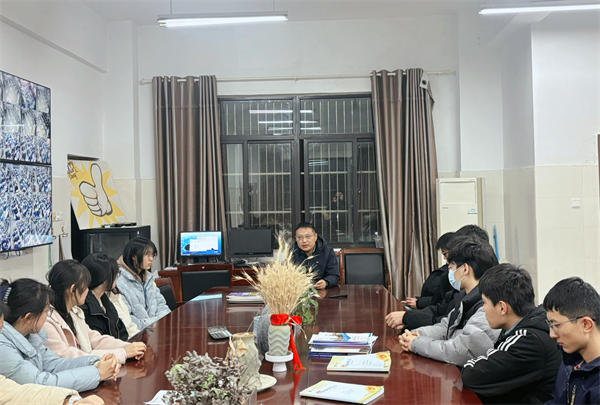 合肥七中高三年级召开分组团学生会议(图3)