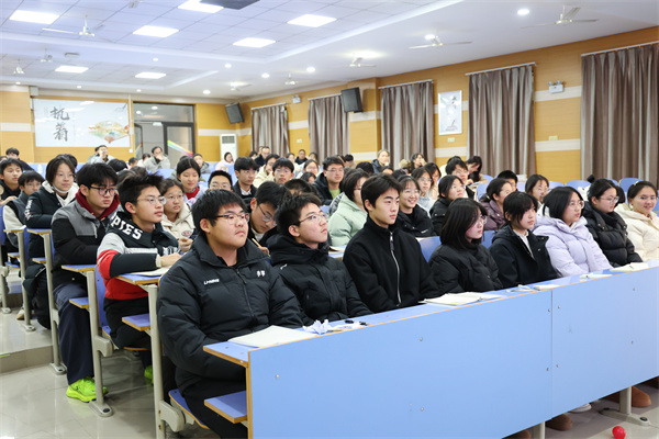 “爆破压力，贴走烦恼！”这堂班会课，让学生轻装前行(图6)