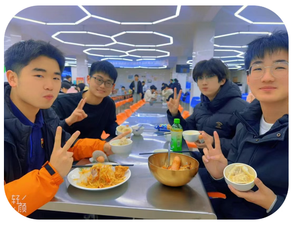 热气腾腾的饺子，送给逐梦启航的你