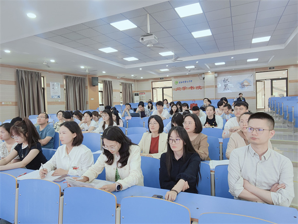 合肥七中高二年级开展期中教学检查与学情分析会(图3)