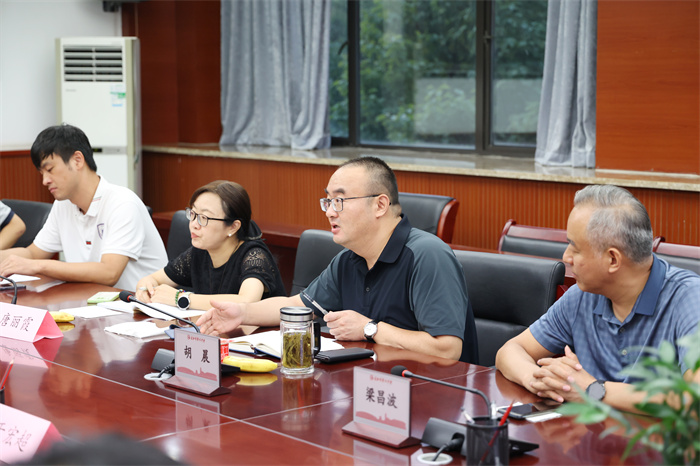 学校请高三学生吃饭，聊了什么？合肥七中这场晚餐会很有“温度”(图2)
