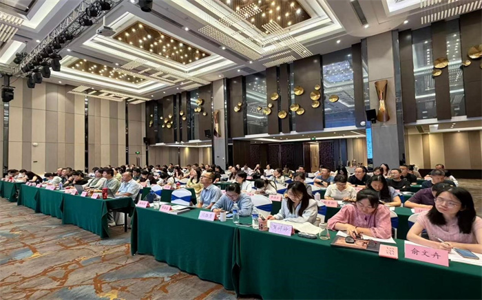 教师研修2.jpg