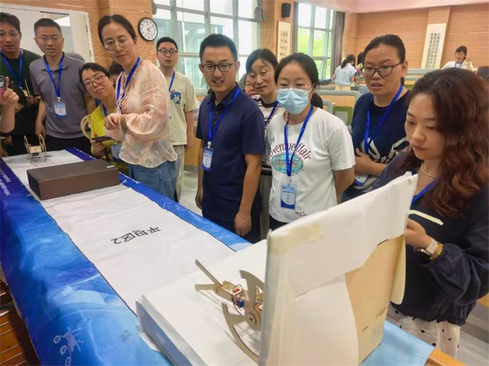 国培之旅|从“听到”到“做到”:普通高中学科领军教师培训侧记(图11) 国培之旅|从“听到”到“做到”:普通高中学科领军教师培训侧记(图11)