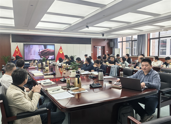合肥七中开展党支部书记教育培训